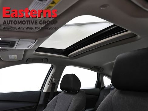 Used 2025 Honda Accord SE image 34