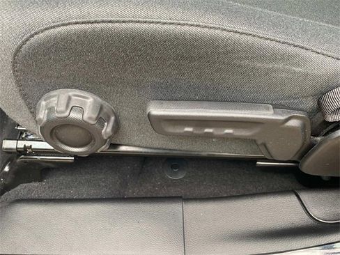 Used 2024 Jeep Wrangler Sahara w/ Technology Group image 15