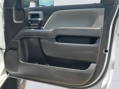 Used 2018 Chevrolet Silverado 3500 W/T w/ WT Convenience Package AWD/4WD image 20