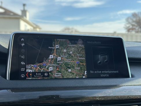 Used 2018 BMW X5 xDrive40e w/ M Sport Package image 40