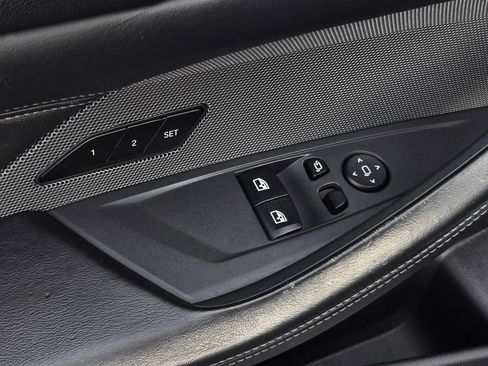 Used 2022 BMW M4 Competition RWD image 15