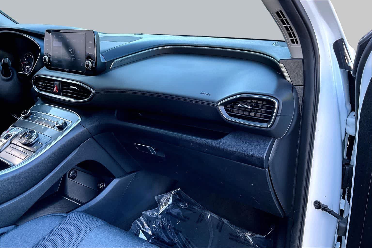 Used 2022 Hyundai Santa Fe SEL AWD/4WD image 18
