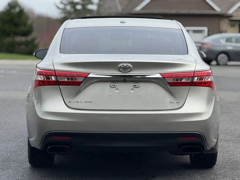 Used 2014 Toyota Avalon XLE Touring image 7