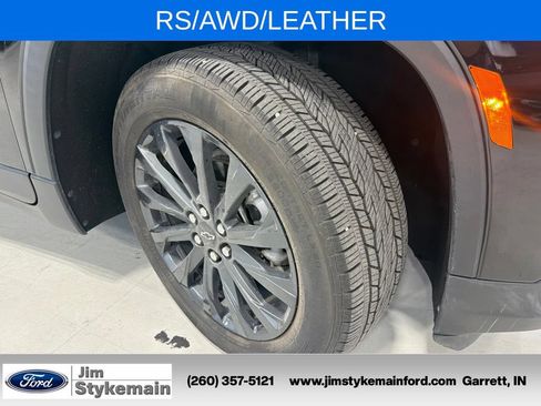 Used 2022 Chevrolet Traverse RS AWD/4WD image 12