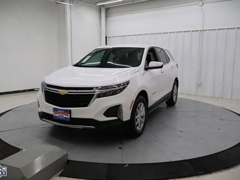Used 2024 Chevrolet Equinox LT FWD image 10