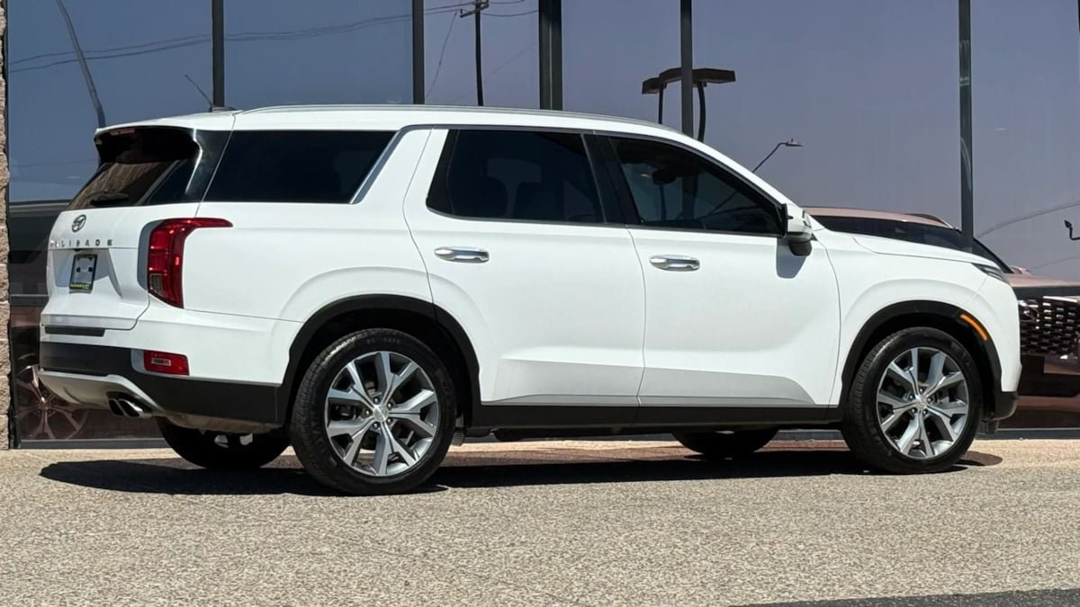 Used 2020 Hyundai Palisade SEL w/ Convenience Package FWD image 13