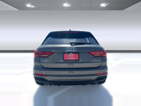 New 2025 Audi Q3 2.0T Premium image 10