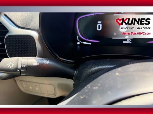 Used 2025 Kia Soul LX w/ LX Technology Package FWD image 16