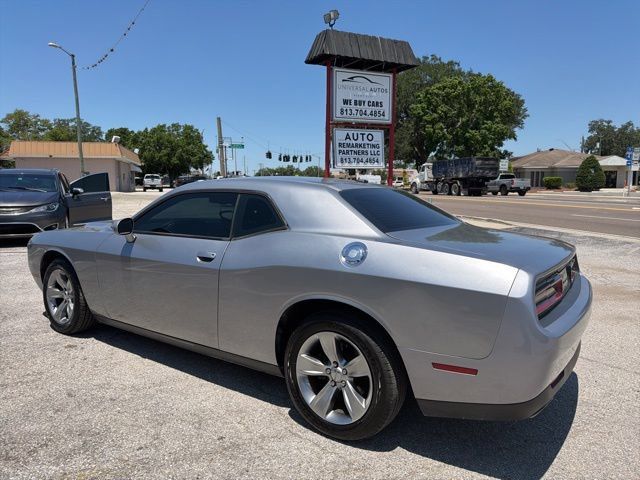 Used 2017 Dodge Challenger SXT RWD image 7