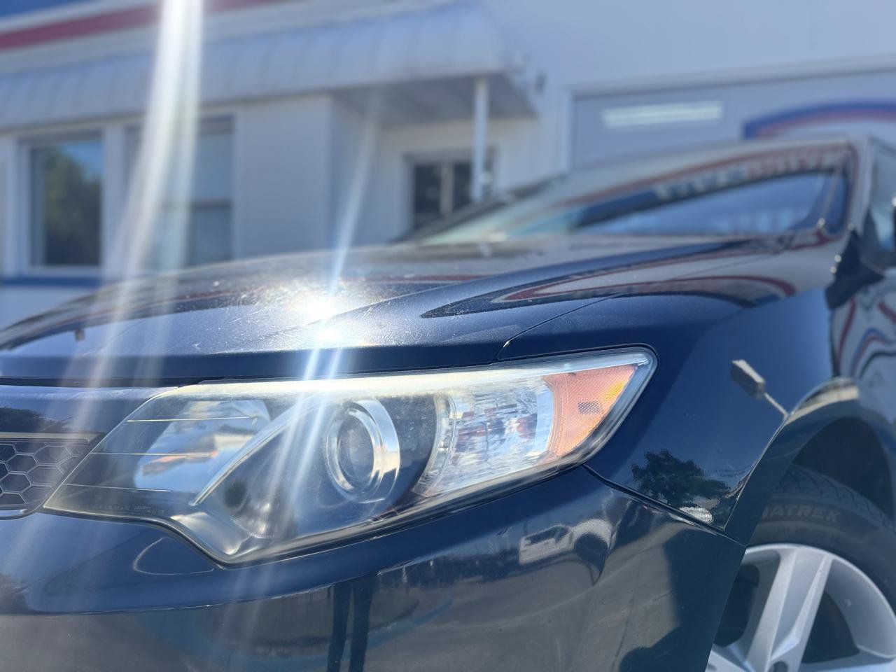 Used 2012 Toyota Camry SE FWD image 4
