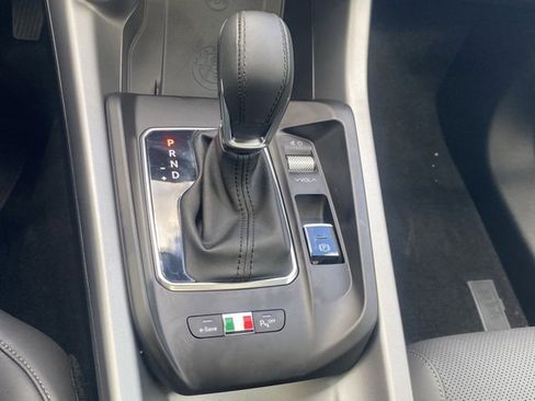 Used 2024 Alfa Romeo Tonale Ti image 29