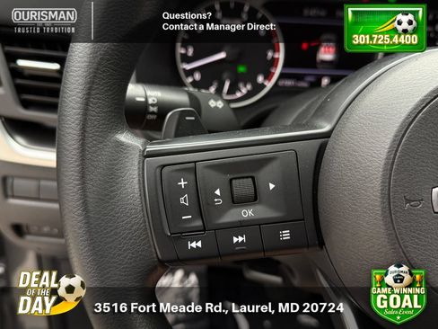 Used 2024 Nissan Rogue SV AWD/4WD image 31