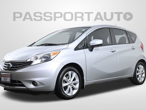 Used 2015 Nissan Versa Note SV image 1