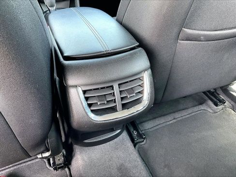 Used 2023 Chevrolet Malibu LT FWD image 27