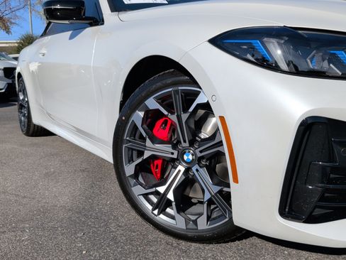 New 2026 BMW 430i 430i w/ M Sport Package image 3