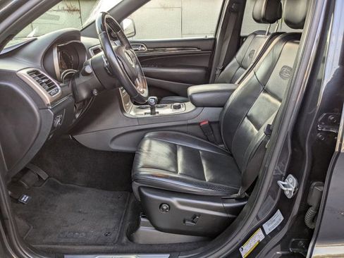 Used 2015 Jeep Grand Cherokee Overland image 16