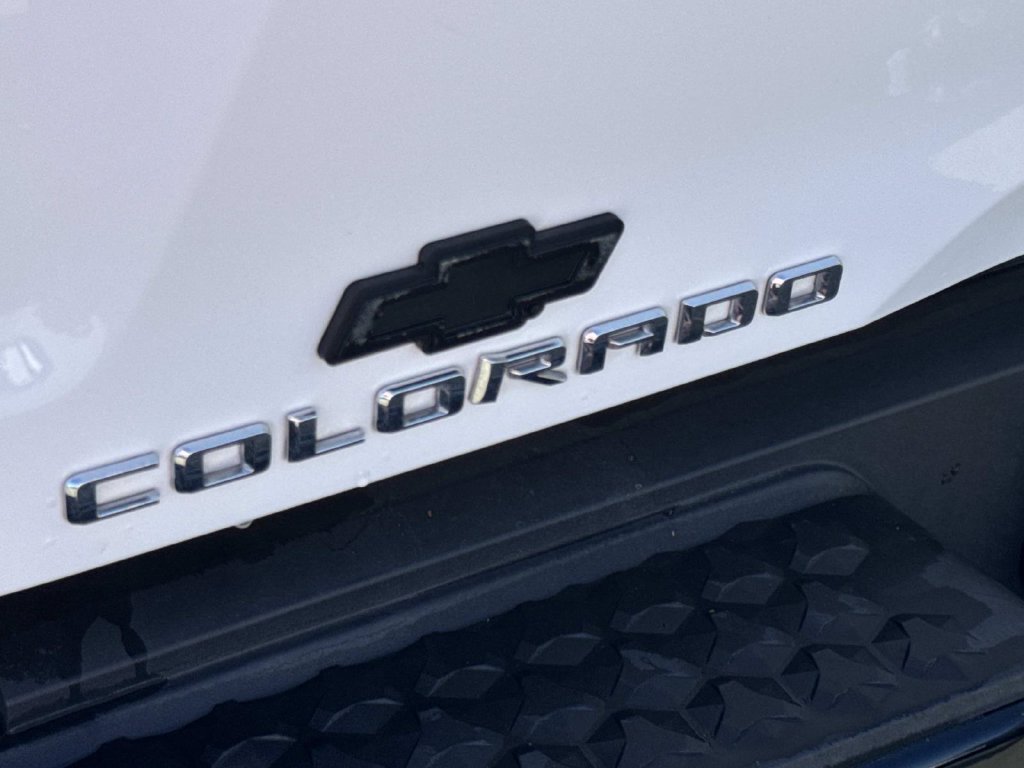 Used 2023 Chevrolet Colorado W/T w/ WT Convenience Package II RWD image 7