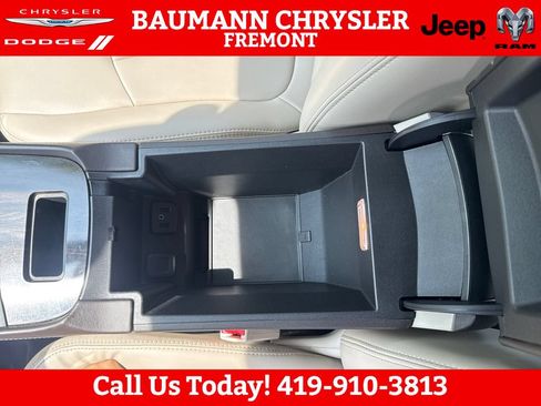 Used 2017 Buick LaCrosse FWD image 26