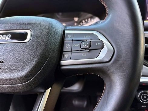 Used 2022 Jeep Compass Limited image 16