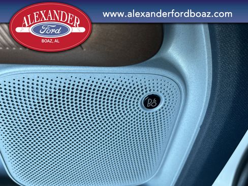 Used 2024 Ford Maverick Lariat image 29