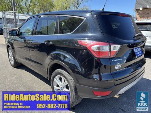 Used 2017 Ford Escape SE AWD/4WD image 7