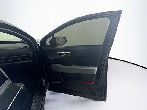 Used 2024 Kia Sportage X-Line w/ X-Line Premium Package image 35