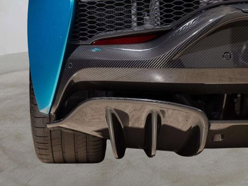 Used 2023 McLaren Artura image 33