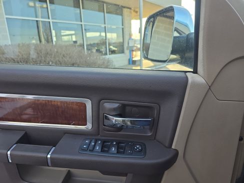 Used 2011 RAM 2500 Laramie w/ HD Snow Plow Prep Group image 17