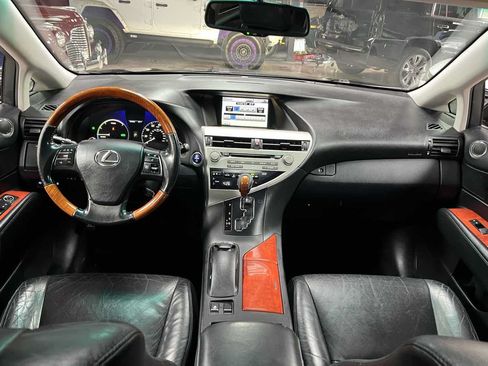 Used 2011 Lexus RX 450h AWD w/ Premium Pkg image 9