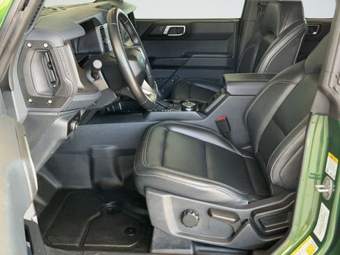 Used 2025 Ford Bronco Big Bend w/ Black Diamond Package AWD/4WD image 20