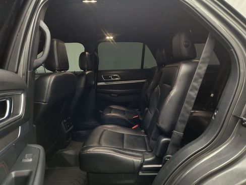Used 2019 Ford Explorer Sport w/ Equipment Group 401A image 13