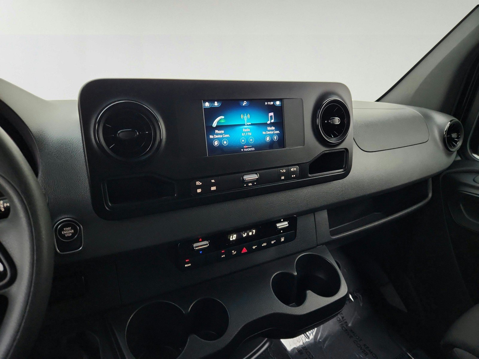 Used 2023 Mercedes-Benz Sprinter 2500 image 19