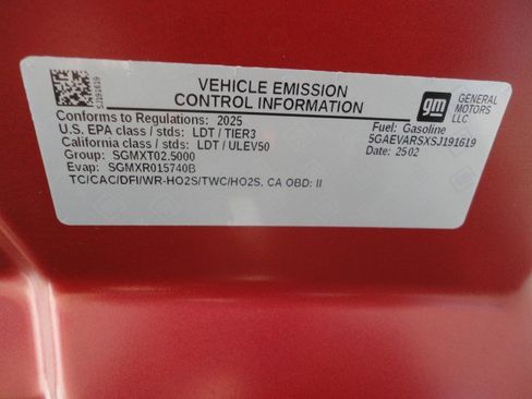 Used 2025 Buick Enclave Preferred image 26