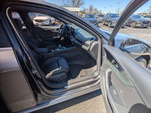 Used 2021 Audi A4 2.0T Premium w/ Convenience Package image 12