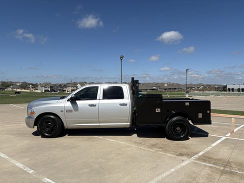 Used 2012 RAM 3500 ST w/ Chrome Appearance Group image 2