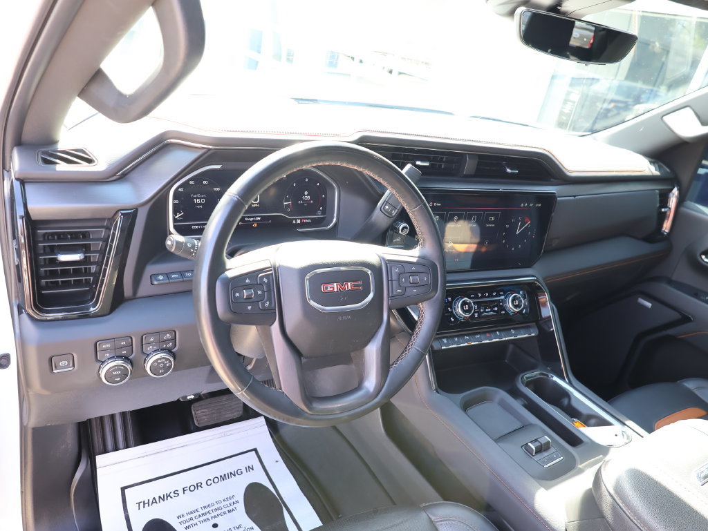Used 2024 GMC Sierra 2500 AT4 w/ AT4 Premium Plus Package AWD/4WD image 27