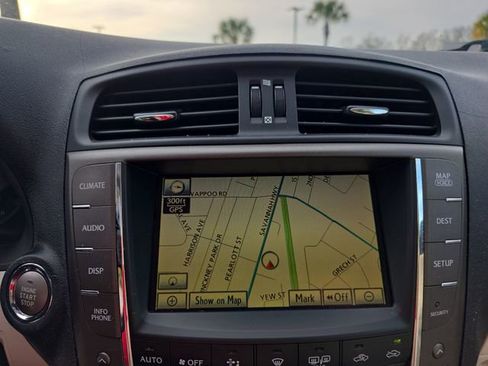 Used 2010 Lexus IS 250C image 22