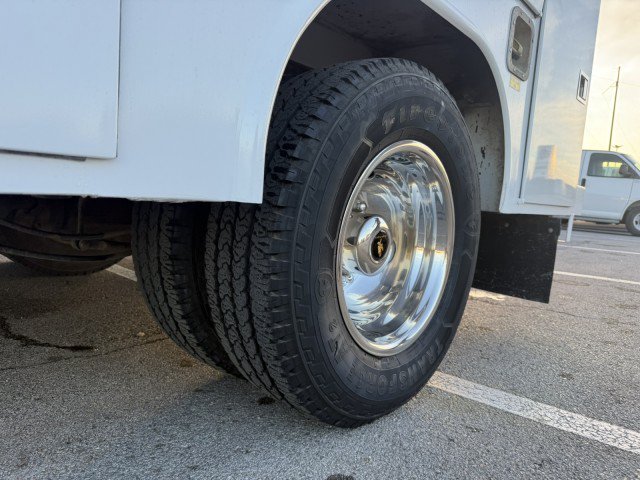 Used 2021 Ford F350 XL w/ Power Equipment Group RWD image 15