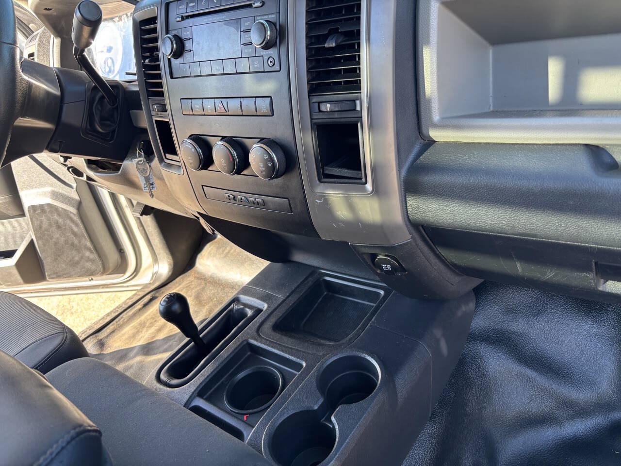 Used 2012 RAM 2500 ST w/ PWR & Remote Entry Group AWD/4WD image 11