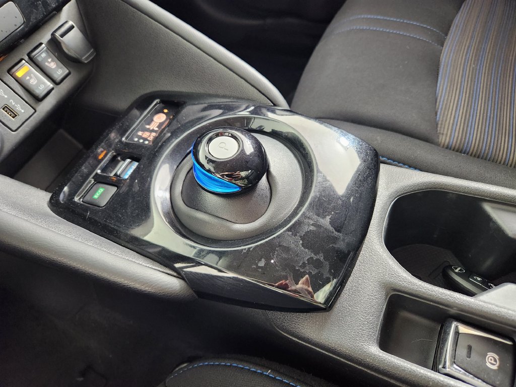 Used 2024 Nissan Leaf SV Plus FWD image 25