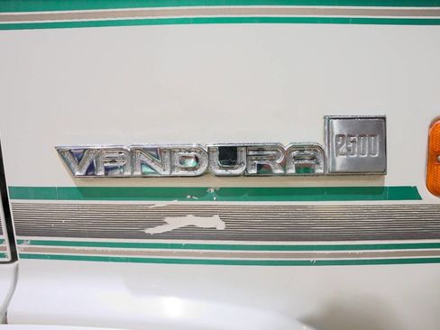 Used 1993 GMC G2500 Vandura RWD image 27