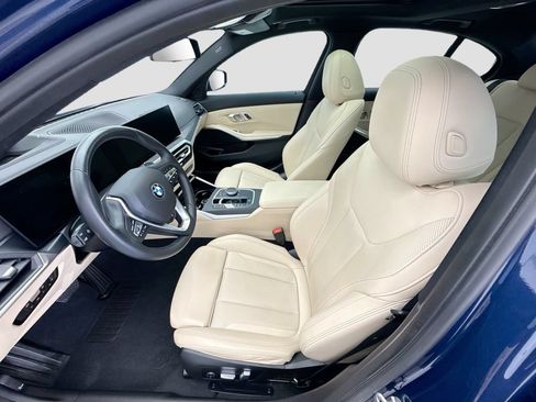Used 2023 BMW 330i Sedan w/ Premium Package RWD image 18