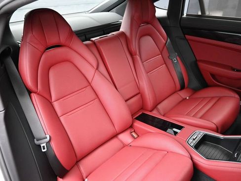 Certified 2023 Porsche Panamera 4S Executive AWD/4WD image 28