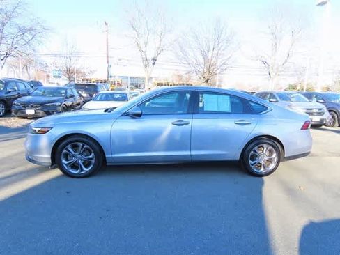 Certified 2024 Honda Accord EX image 3