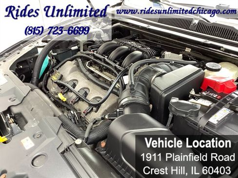Used 2011 Ford Taurus Limited FWD image 38