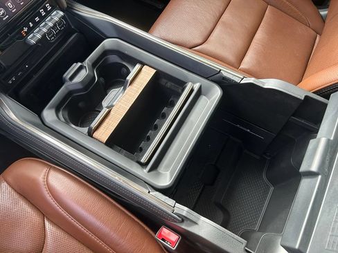 Used 2019 RAM 1500 Limited AWD/4WD image 25