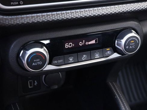 Used 2020 Nissan Kicks SV FWD image 17