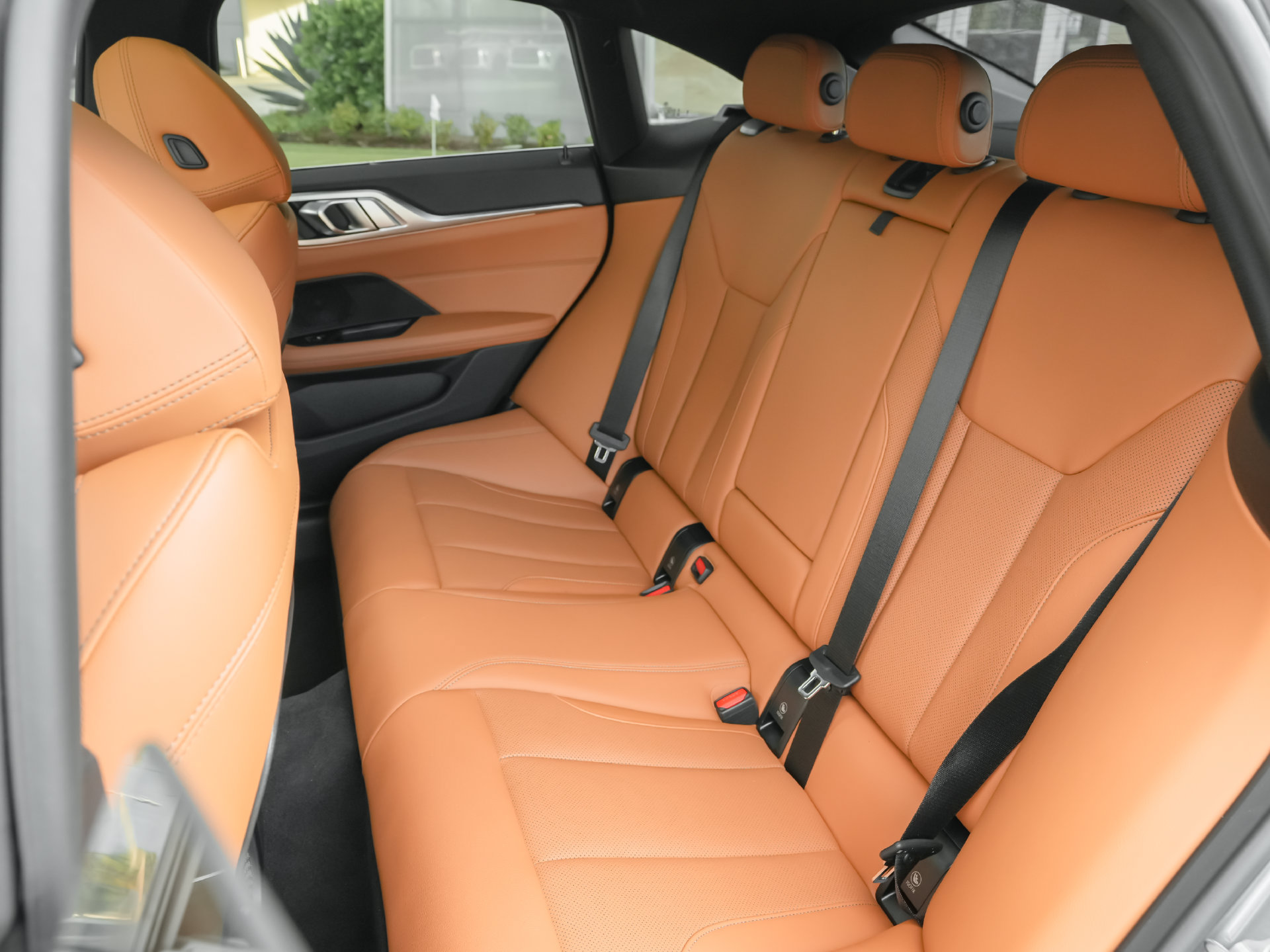 Used 2024 BMW i4 eDrive35 w/ Convenience Package RWD image 5