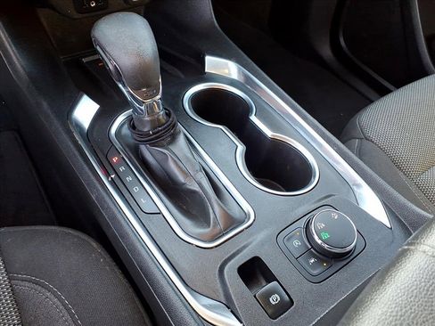 Certified 2023 Chevrolet Traverse LT image 13