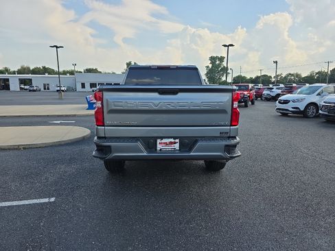 Used 2020 Chevrolet Silverado 1500 Custom image 8